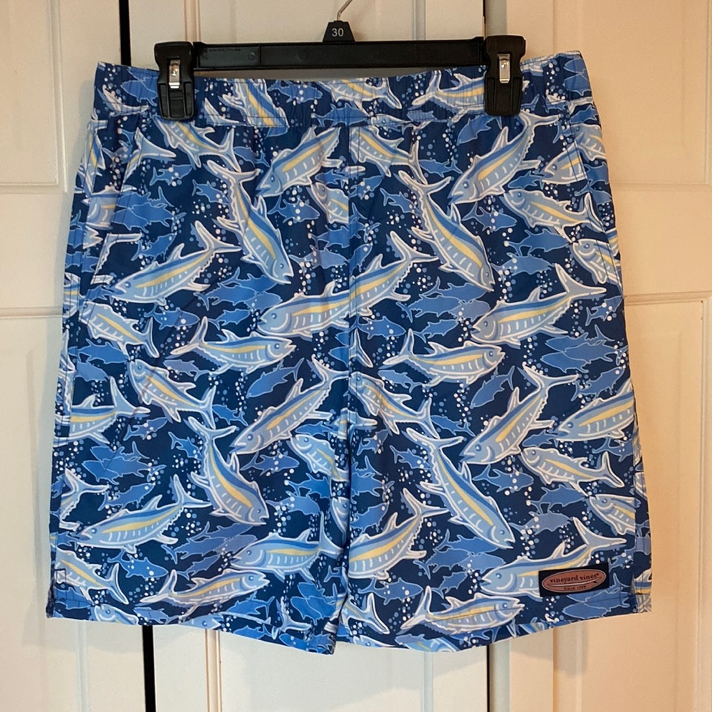 Boys XL Vineyard Vines chappy swim trunks NWT